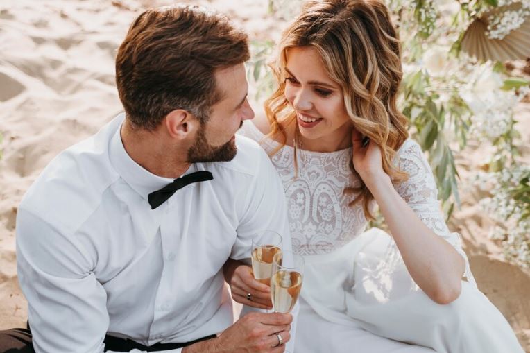 חבילת ליל כלולות